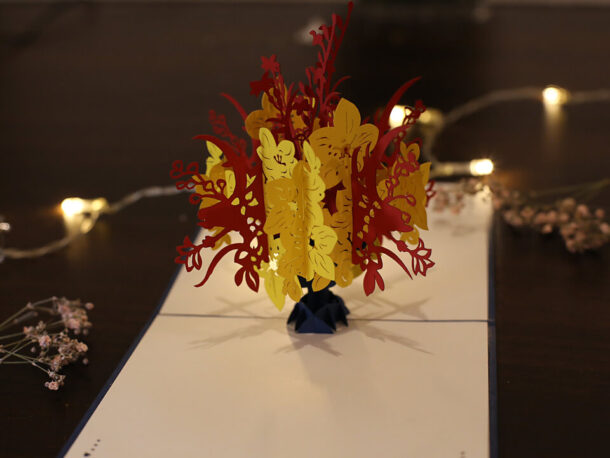 Bouquet de Fleurs-carte Pop Up 3D chez cartepopup.com